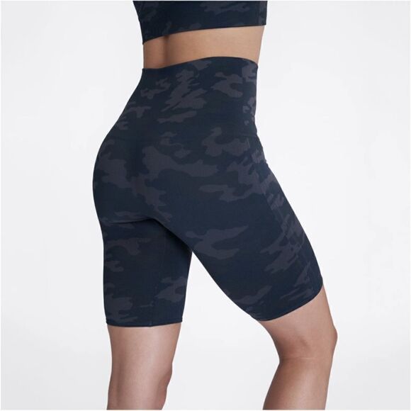 Spanx Grey Black Look at Me Now Camo High Waisted Biker Shorts Shape Wear XS - Picture 4 of 10